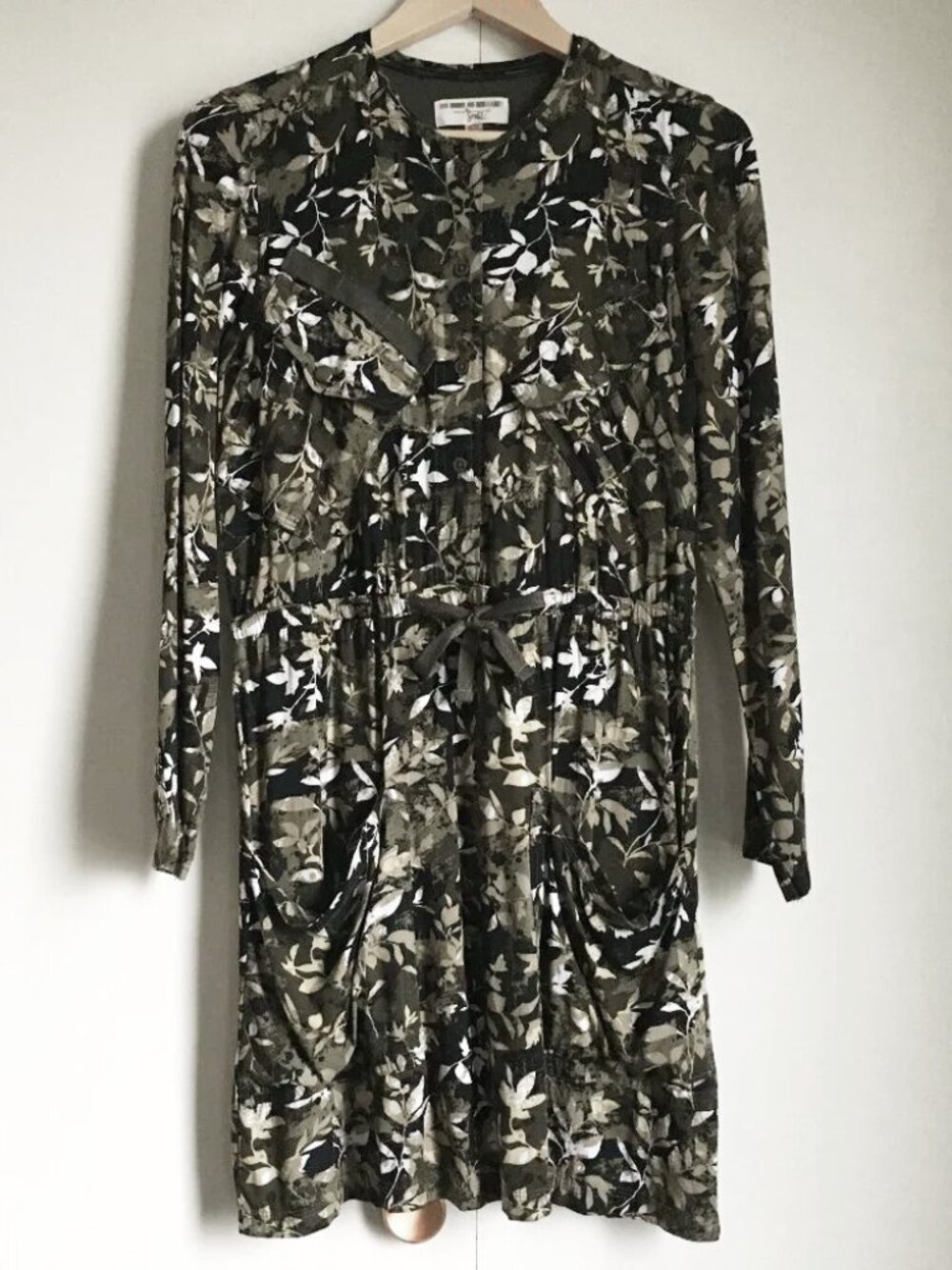 Triple Five Soul NYC Floral Camo Military Dress Utility Shirt Pockets XS
